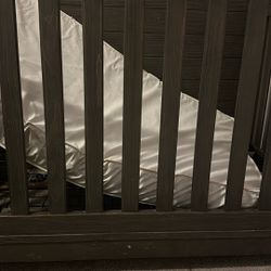 Crib With Mattress $100 In Excellent Condition