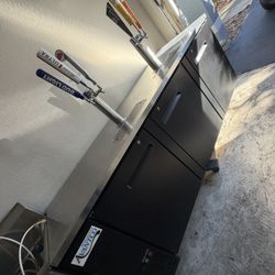 Commercial Beer Dispenser / Draft Beer System - FULL SET