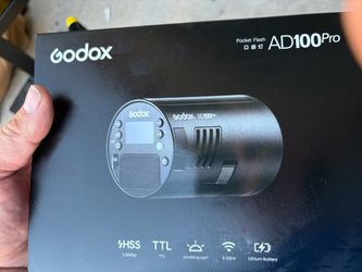 Godox AD100Pro II 100Ws Portable Battery Powered Pocket Strobe Flash TTL HSS 1/8000s, 2850mAh Battery, USB-C fast charge, 490 Full Power Flashes for p