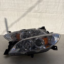 04-09 Mazda 3 Sedan JDM Chrome Amber Corner Projector Headlights