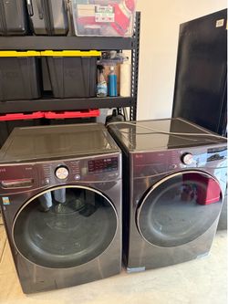 LG Washer and Dryer set, Gas Dryer 2 years old. ThinQ