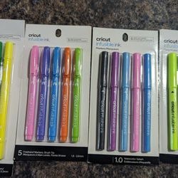 Cricut Pens And Markers Lots