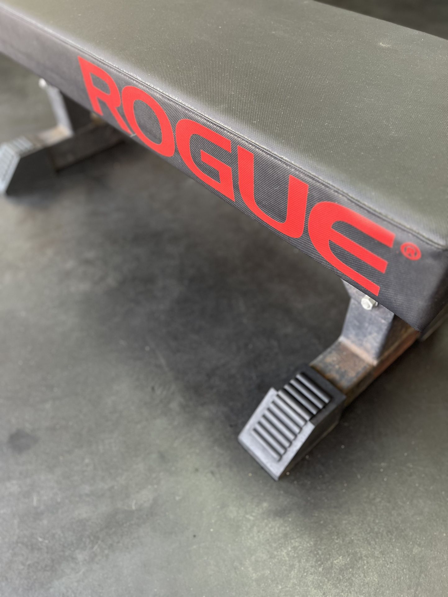Rogue Monster Bench + Fat Pad