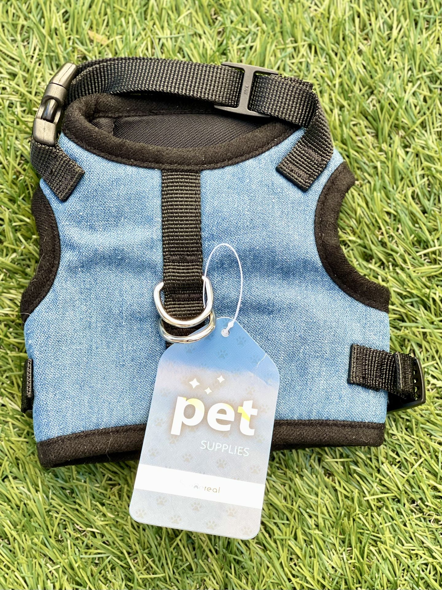New Blue Dog/Cat Harness With Web Leashes