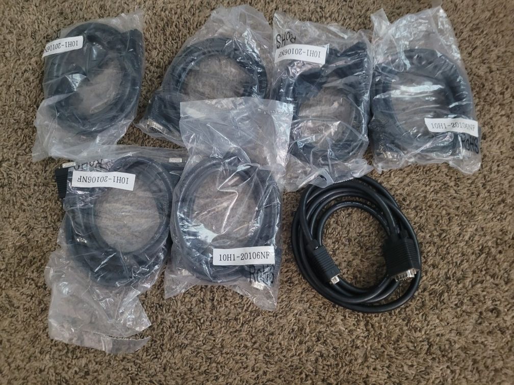 7 VGA Cables 6 Footers, Brand New!!!