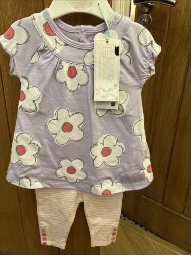GIRLS OUTFIT AGE UP TO 3 MNTHS ,FROM M&S BNWT