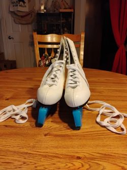 "Imperial Hardened and Tempered" ice skates (Shoe size: 8)