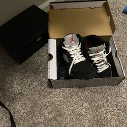 Air Jordan 5 Retro OG Black  Metallic  Size 7