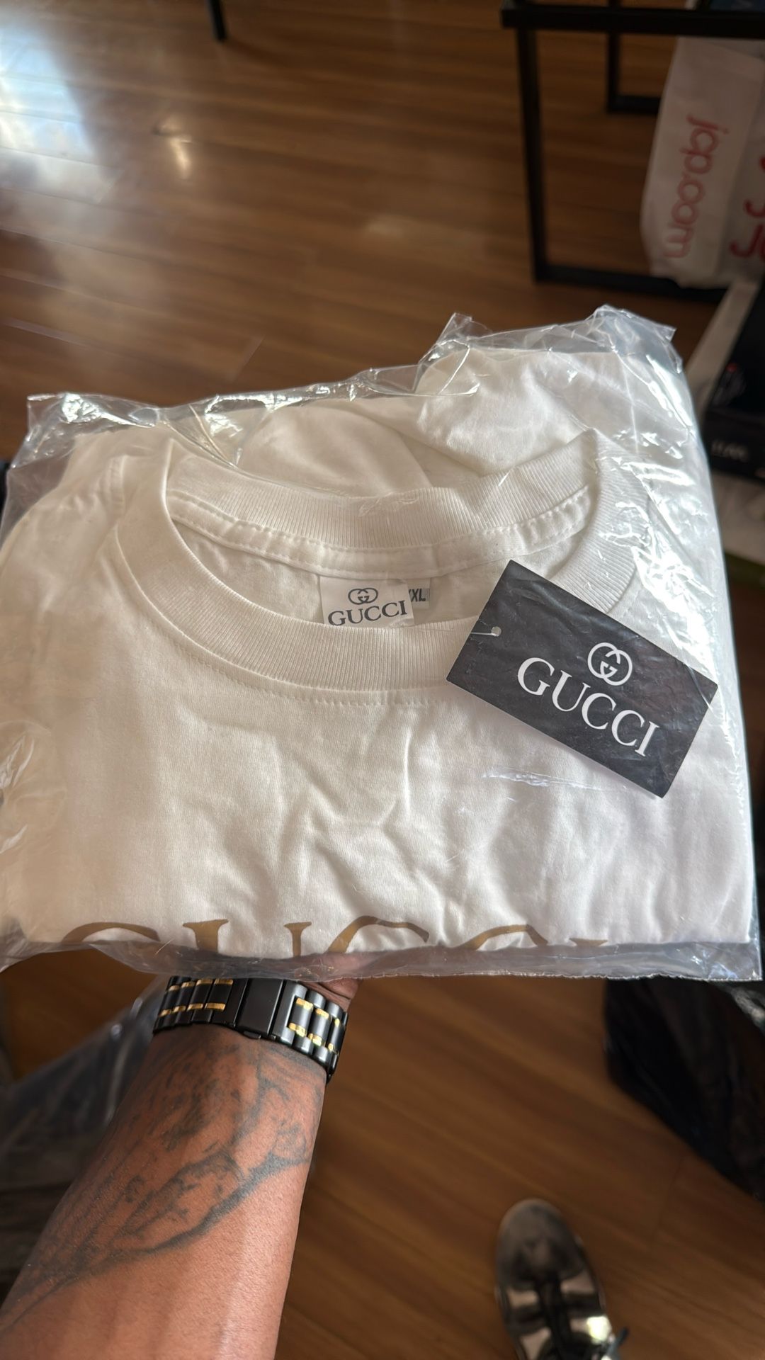 XXL Gucci Shirt
