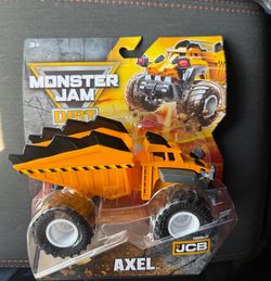 Monster Jam Dirt Squad AXEL & WEDGE