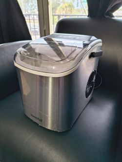ice maker