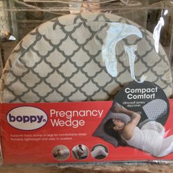 Boppy Pregnancy Wedge 