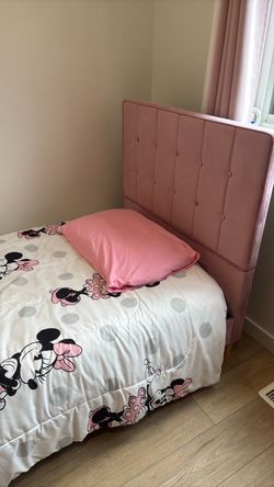 Twin bed