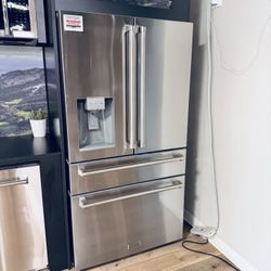 New ZLINE 36 in. 21.6 cu. ft. Counter-Depth French Door Refrigerator with Water and Ice Dispenser in Fingerprint-Resistant Stainless Steel (RFM-W-36)