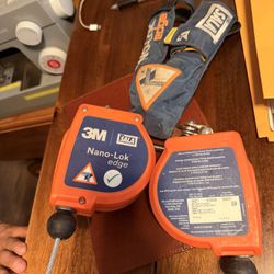 Nano lok Retractable For Construction Hardness 