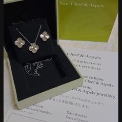 Van Cleef & L.V SET