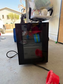 HAIER mini wine or beer fridge