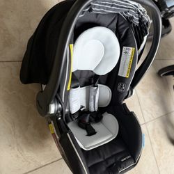 Carseat With The Base For Car