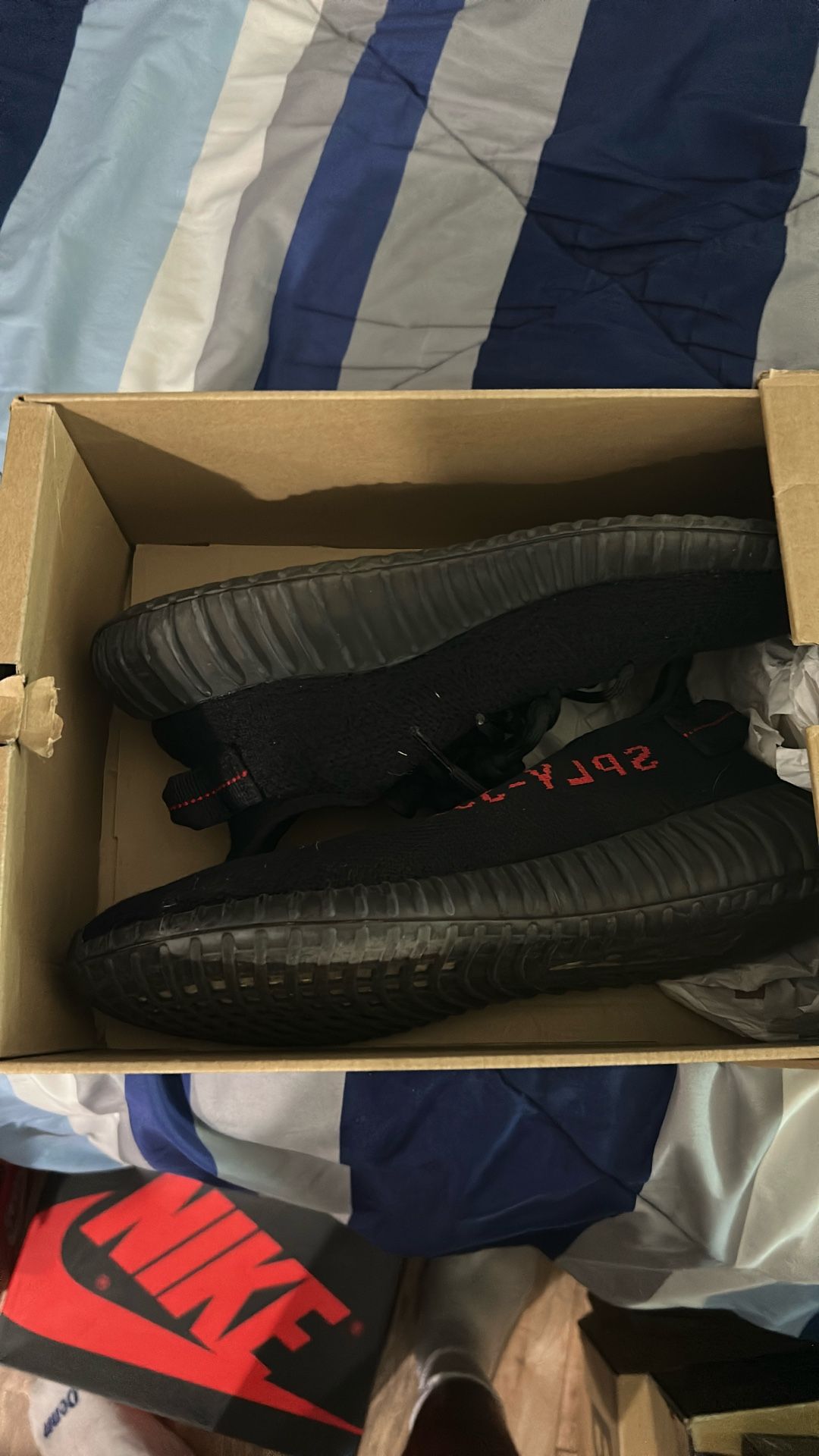 yeezy boost 350 bred’