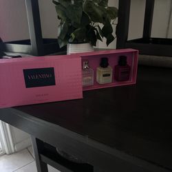 Valentino Perfume Set Women’s