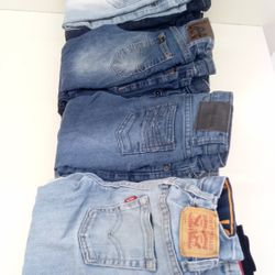 20 Boy Pants Size 5 For Sale $40