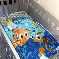 Nemo Crib Comforter Set 