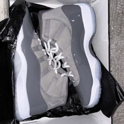 Jordan 11 Cool Gray Size 8