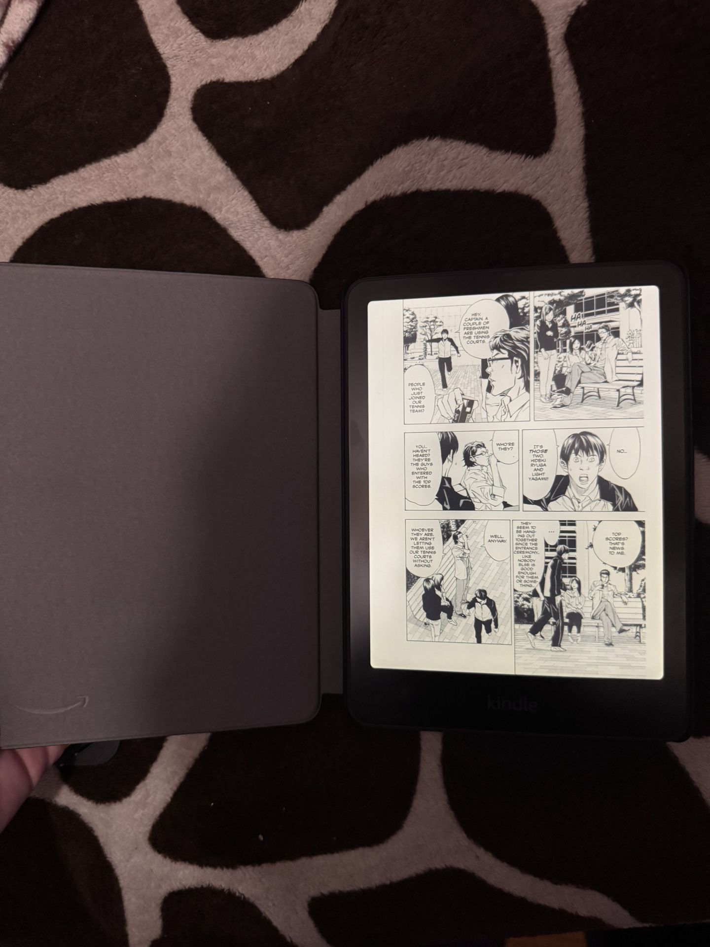 Kindle Paperwhite Signature Edition + Case