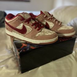 Strange Love Nike Sb Dunks Size 12