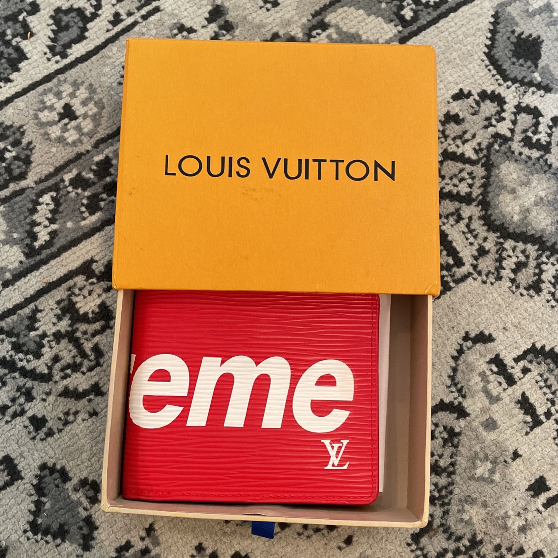 Supreme Louis Vuitton 