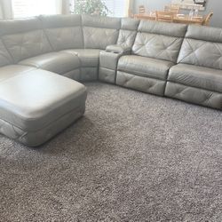 Sectional /Recliner