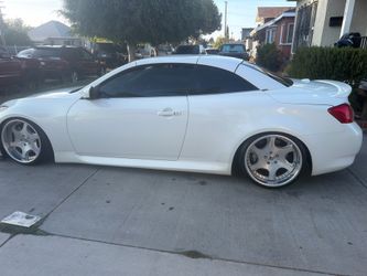 Wheels  car Infiniti g37