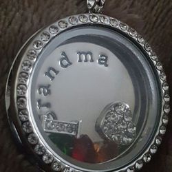 I ♡ Grandma charms