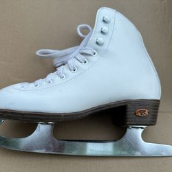 Riedell Ice Skates-size 2