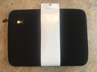 New Black CaseLogic Soft Padded Protective Slip Sleeve Case for Laptop 