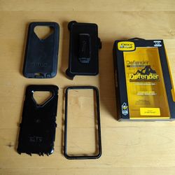LG V40 ThinQ OtterBox Defender