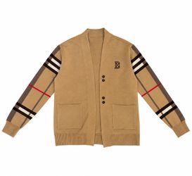 Boot Burberry Cardigan Sweater