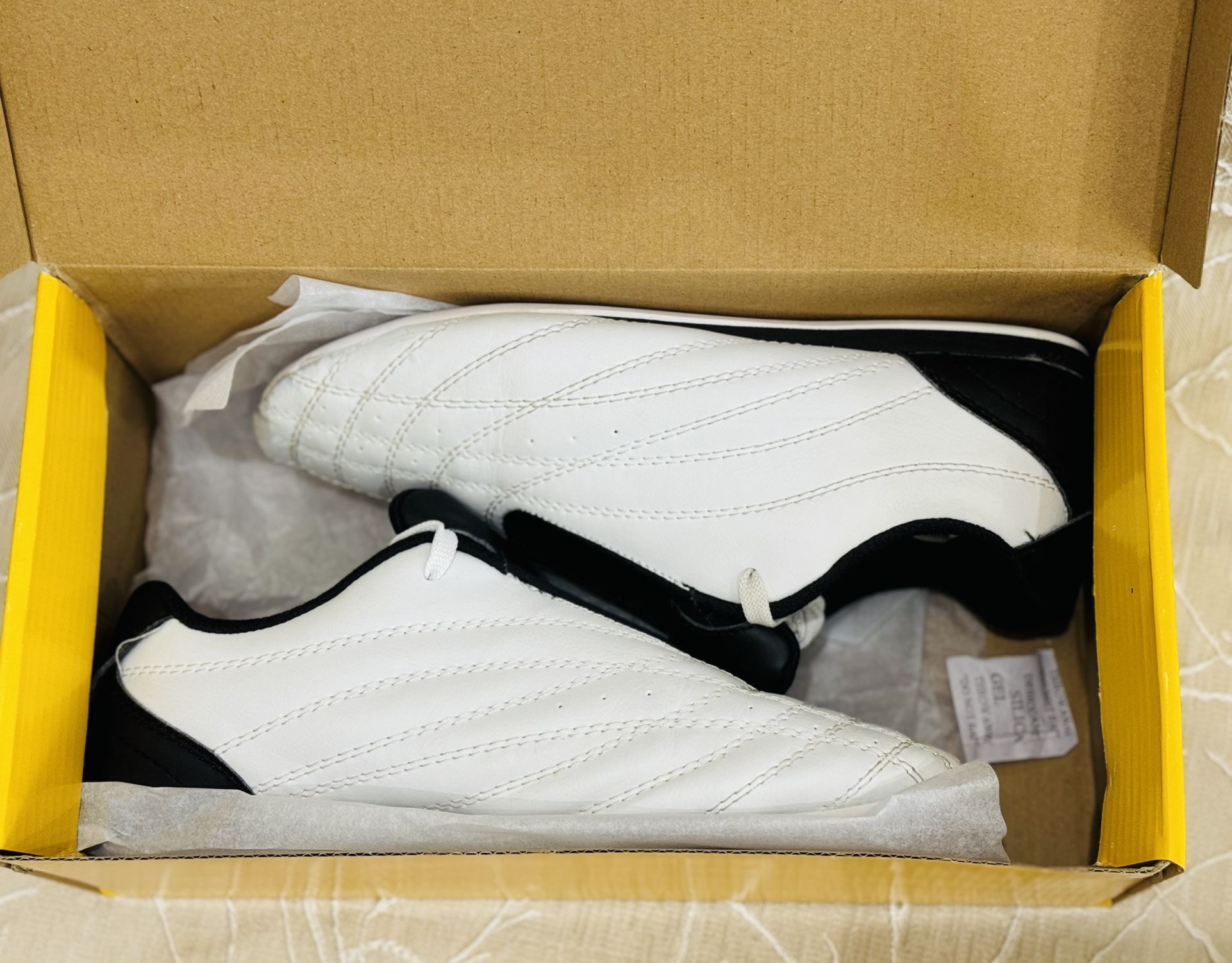 Taekwondo Martial Arts Shoes Size 8 $20