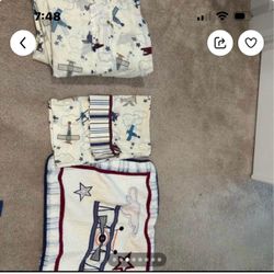 Twin bedding airplane theme