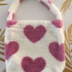 Plush Heart Handbag 
