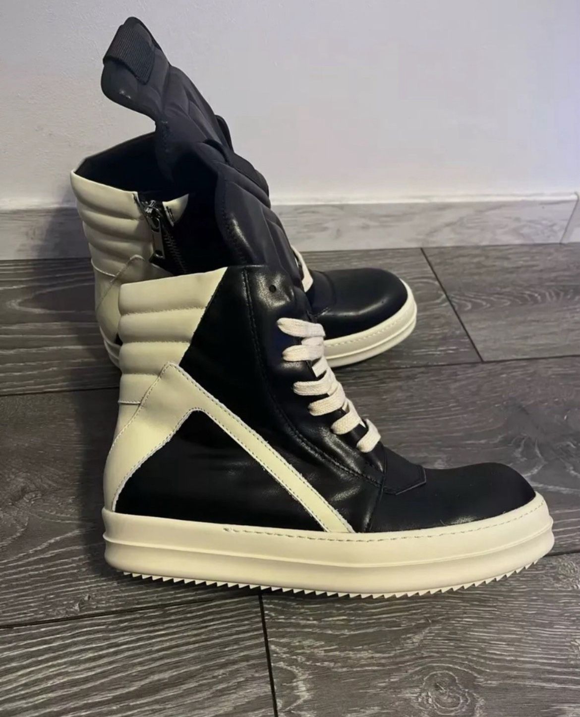 Rick Owen’s Geobasket Us: 13 Eu:47