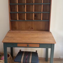 JW Farnsworth Writing Desk With Hutch