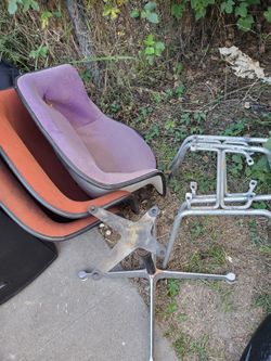 3 Herman Miller Upholstered Chairs to Restore