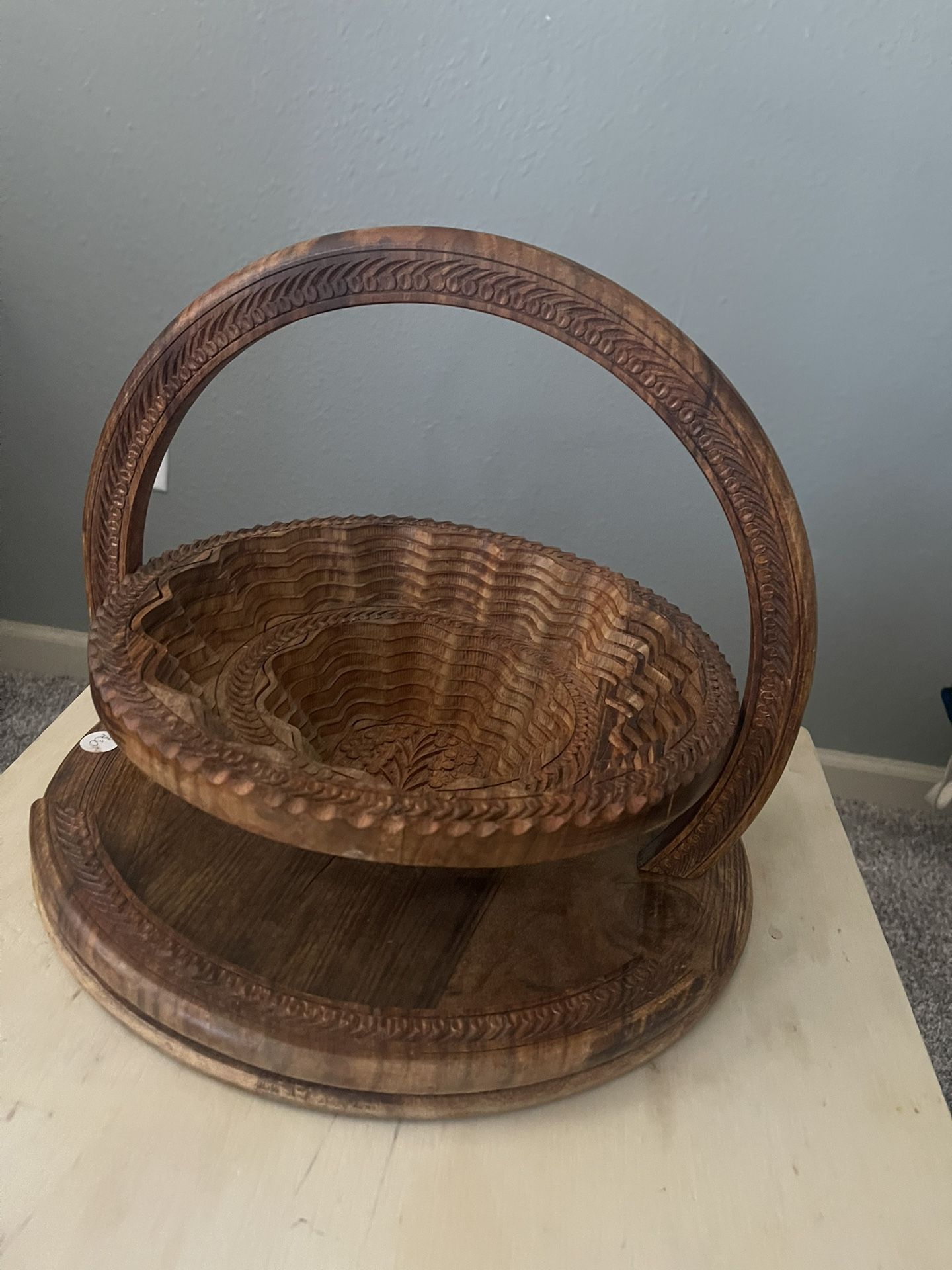 VINTAGE Collapsible Wood Carved Basket