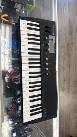 Waldorf Blofeld synthesizer Keyboard