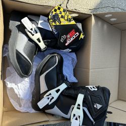 Kids 11 Fox Motorcycle Boots. 