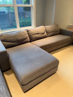 Sectional Sofa with Chaise