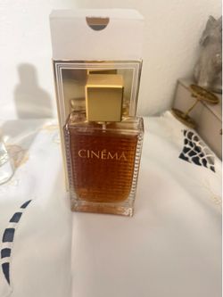 Cinema yves saint laurent