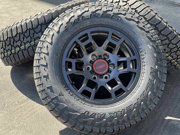 Toyota Tacoma 4runner Tundra Sequia rims tires 17’’ TRD PRO wheels black gold silver FJCruiser 6x139 265/70R17 17 Inch