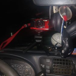 Olympus Tough  TG-6 4K 2.1m/7ft Shockproof  15m/50ft Waterproof [F2.0]